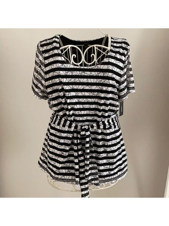 Alfani Tops - 𝅺SHORT sleeve top